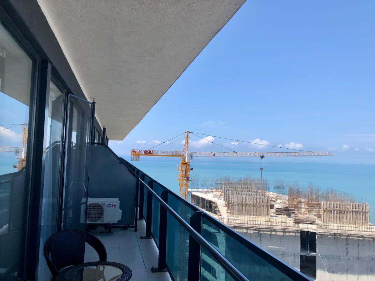 Batumi Orbi Beach Tower ภายนอก รูปภาพ